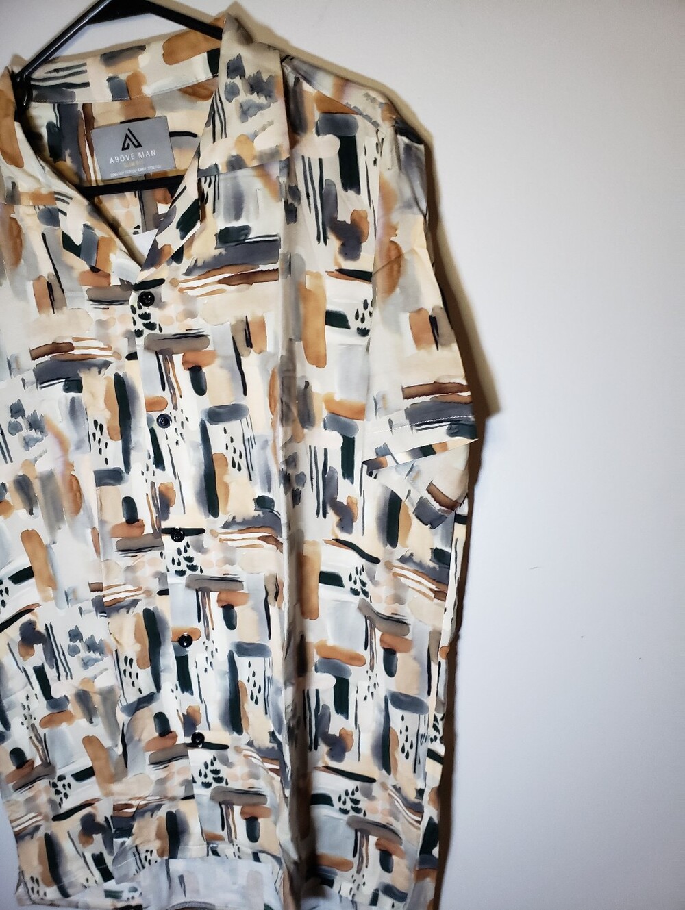 Above Man Shirt Mens Large L Abstract Paint Stroke Short Sleeve Button Up - Picture 4 of 15